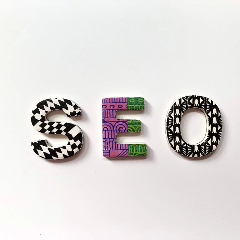 Les tendances du webzine high-tech : un regard sur le SEO